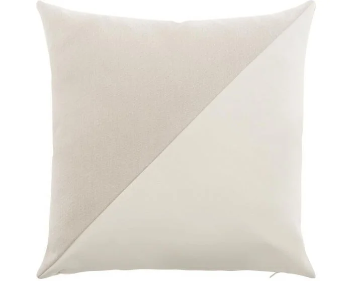 Bernhardt Outdoor Throw Pillow – OFP20