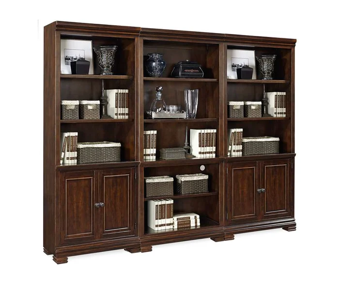Emery Park – Weston Bookcase Wall in Brown Ale Finish