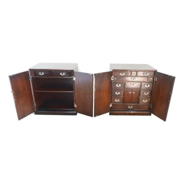 Henredon Nightstands Cabinets a Pair