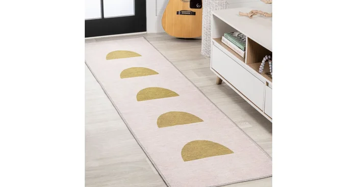 JONATHAN Y Lighting Washable 2′ x 8′ Polypropylene Geometric Indoor Runner