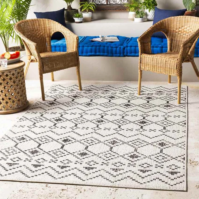 Meppel Global White Area Rug