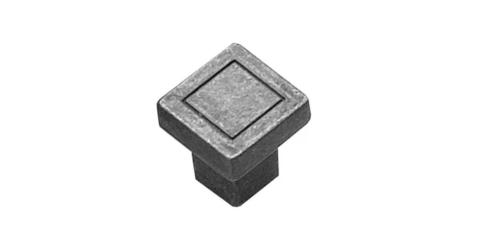 Richelieu Expression 3/4 Inch Square Cabinet Knob
