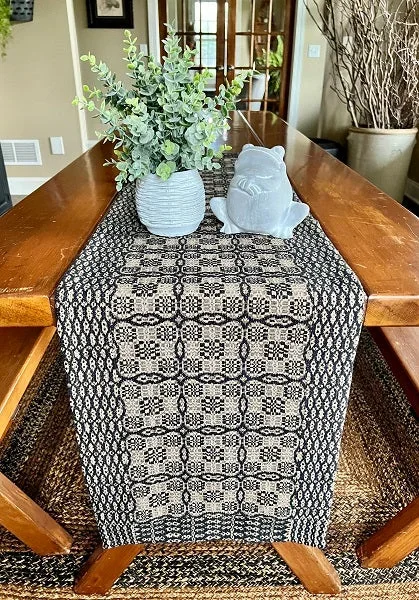 Saratoga Black/Tan 34″ Table Square