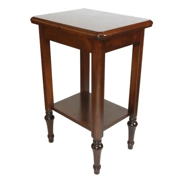 Traditional Wood End Table With Bottom Shelf