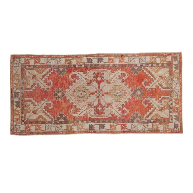 Vintage Distressed Oushak Rug Runner – 2’9″ X 5’9″