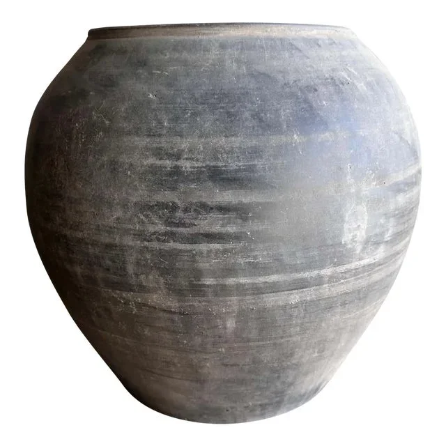 Vintage Matte Oil Pottery in Large Size