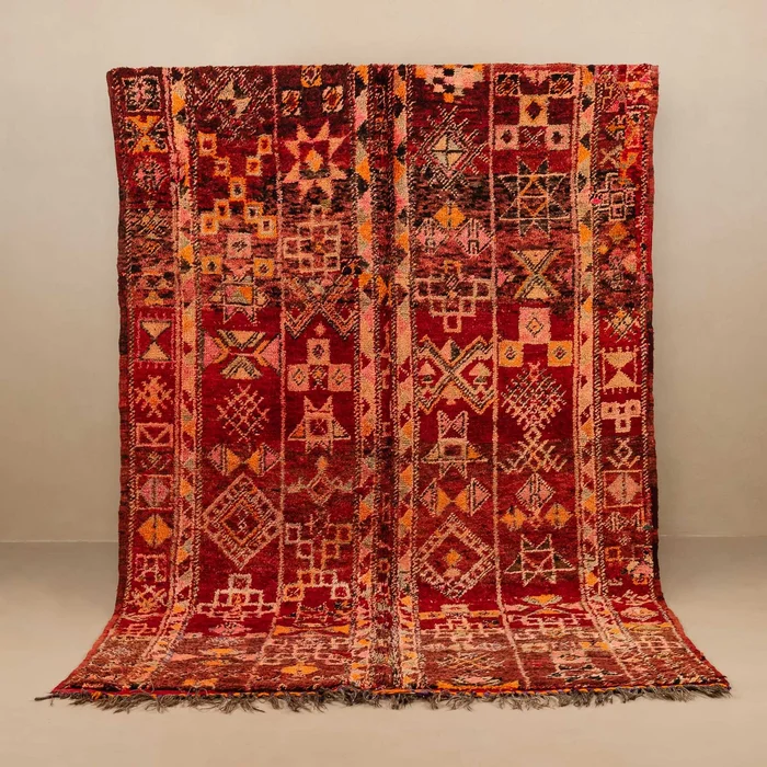 Zinab – vintage boujad rug
